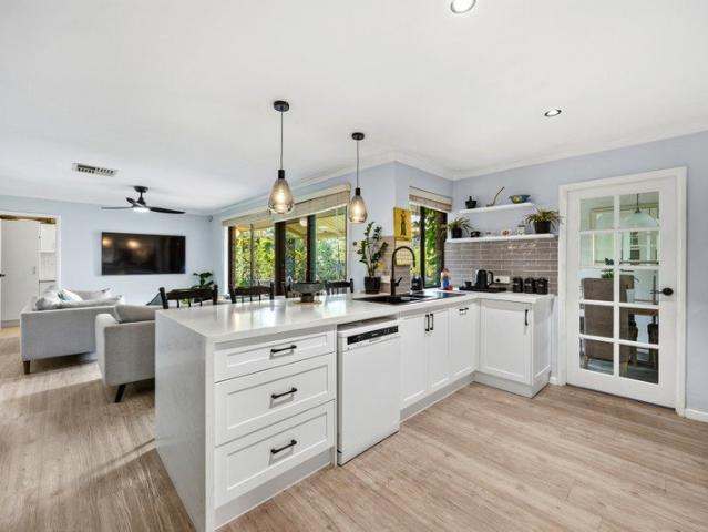 House for sale in Riverton, Western Australia