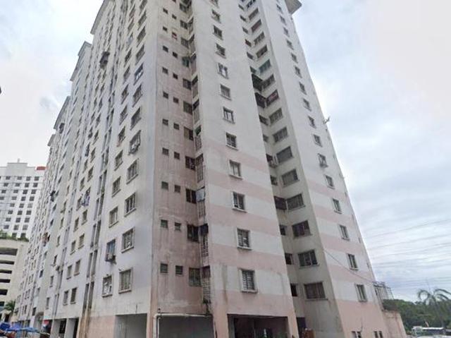 Apartment for sale in Petaling, Damansara Damai