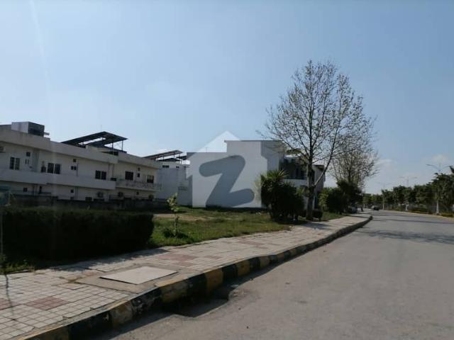 Property for sale in Islamabad