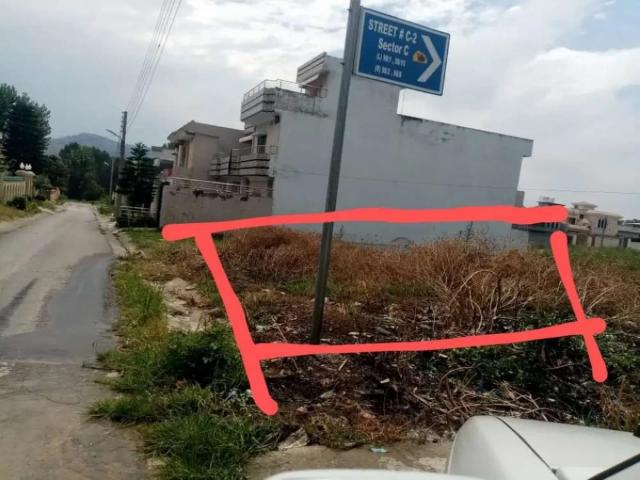 Land for sale in Mansehra, North West Frontier Province