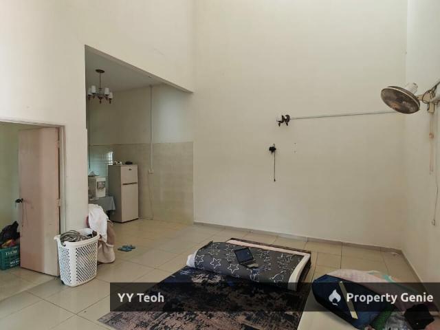 Residential House for sale in Malaka