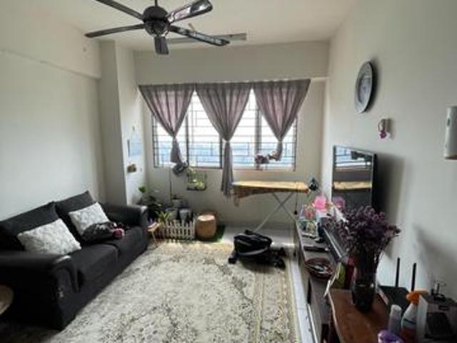 Serviced Residence for sale in Petaling, Subang Jaya