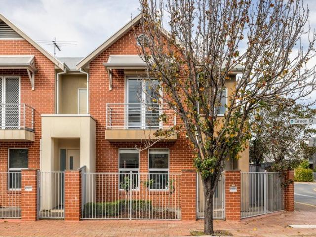 Townhouse for sale in Horseshoe Creek, South Australia