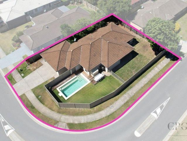 House for sale in Bellmere, Greater Brisbane