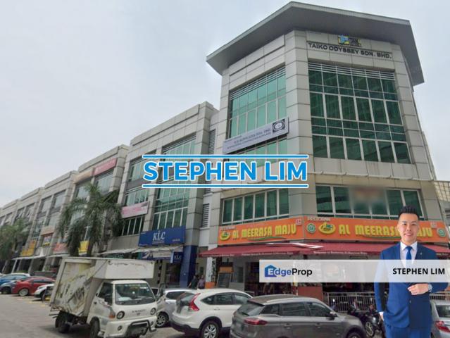 Shop for sale in Bandar Puteri Puchong, Majlis Bandaraya Subang Jaya