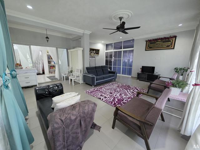 Terraced House for sale in Kuala Selangor, Selangor
