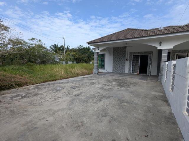 Bungalow for sale in Muar, Johor