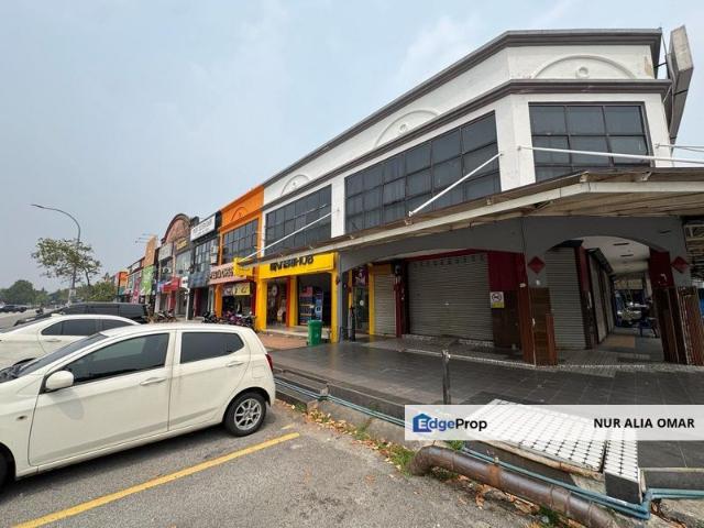 Shop for rent in Petaling, Alam Impian