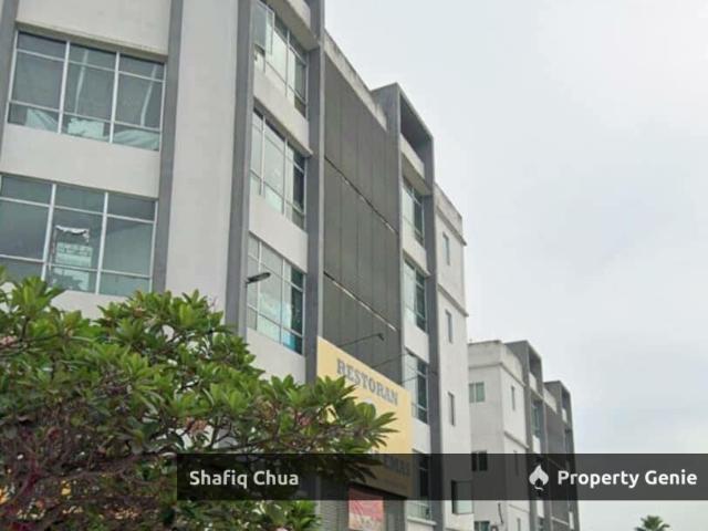 Office for rent in Kajang, Langat