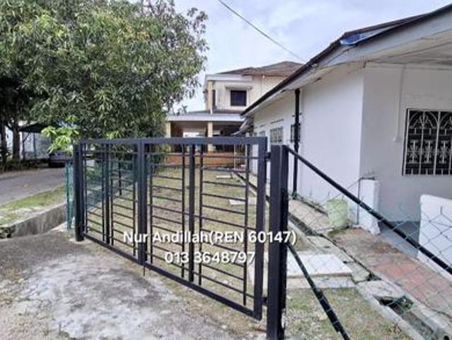 Bungalow for rent in Country Heights Damansara, Kuala Lumpur