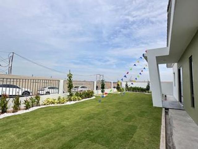 Terraced House for sale in Bandar Sri Sendayan, Seremban