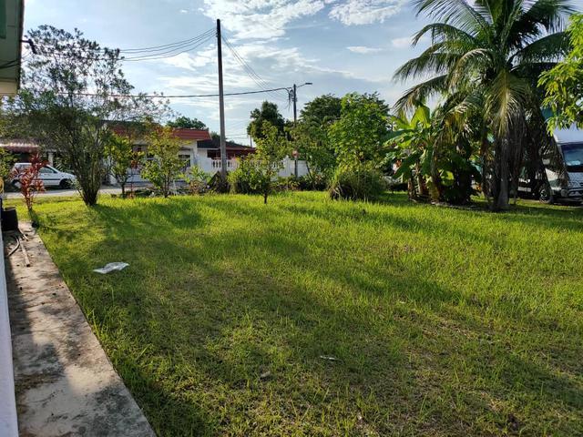 Terraced House for sale in Malaka