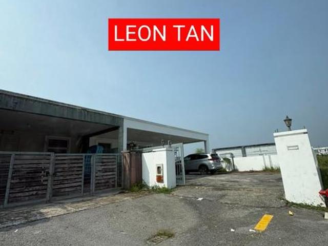 Terraced House for sale in Kuching, Bahagian Kuching