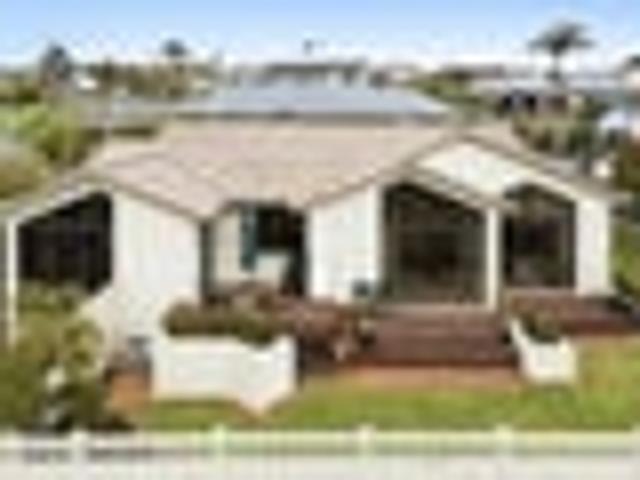 House for sale in Eastern Beach, Howick