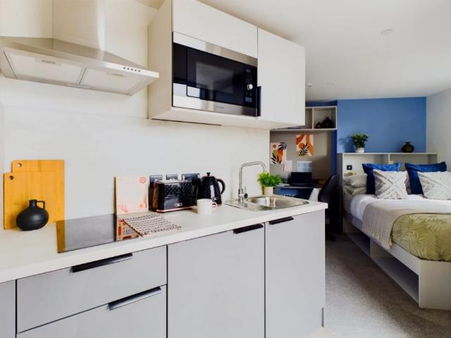Studio for rent in New Lodge, Northern Ireland