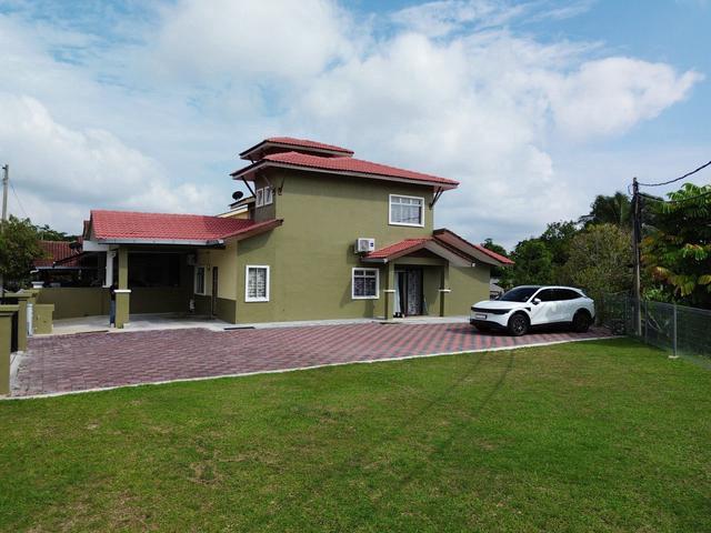 Terraced House for sale in Tanjong Sepat, Selangor