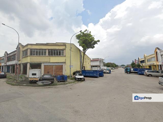 Warehouse for rent in Petaling, Alam Impian