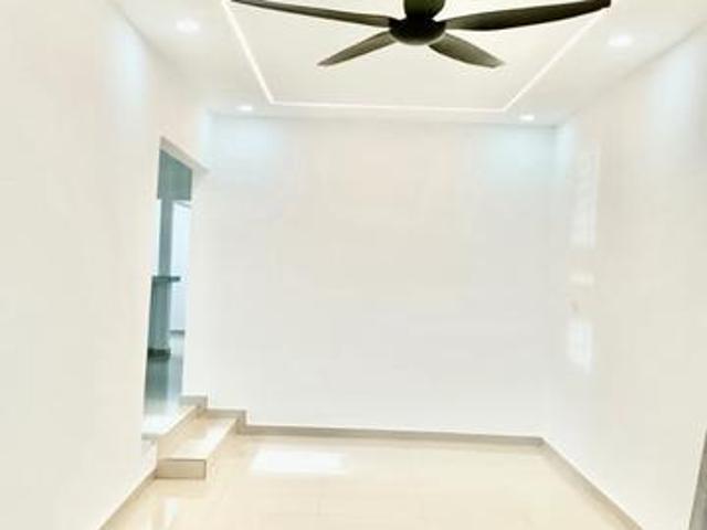 Terraced House for rent in Wellesley, Penang