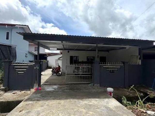 Terraced House for sale in Kuching