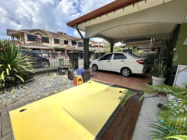 Terraced House for sale in Kuching