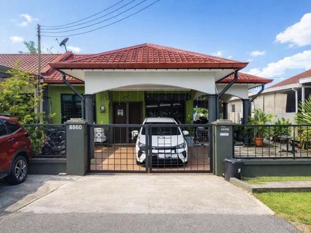 Terraced House for sale in Kuching, Sarawak