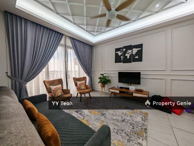 Condominium for sale in Malaka