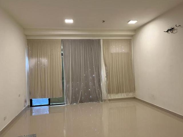 Townhouse for sale in Petaling, Subang Jaya
