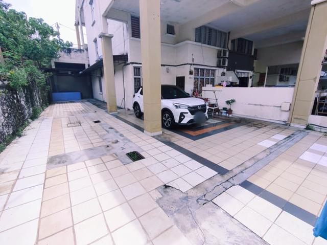 Townhouse for sale in Cheras