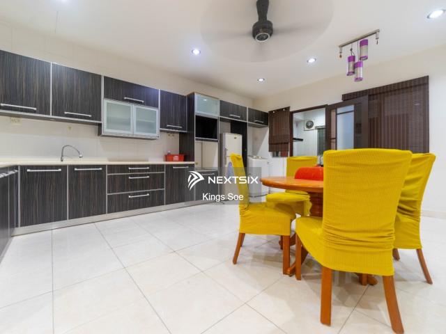 Residential House for sale in Country Heights Damansara, Kuala Lumpur
