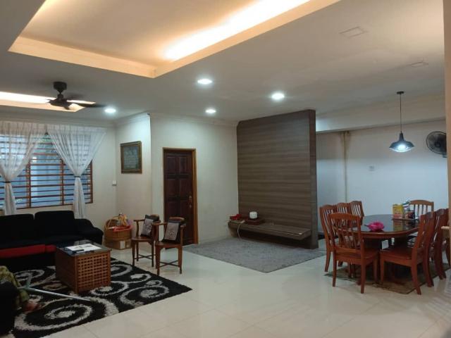 House for sale in Petaling, Alam Impian