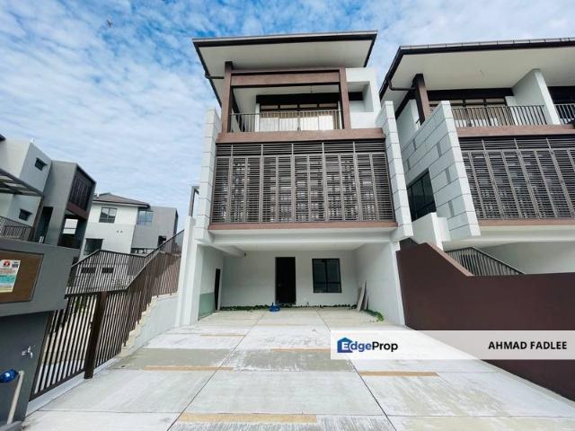 House for sale in Tanjong Sepat, Selangor