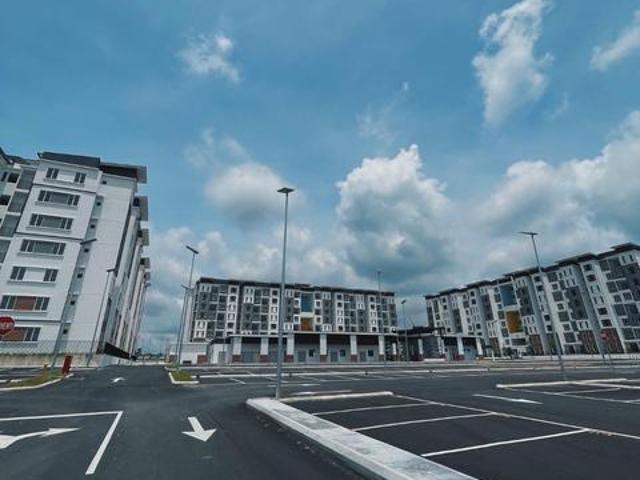 Apartment for sale in Labu Jaya, Negeri Sembilan