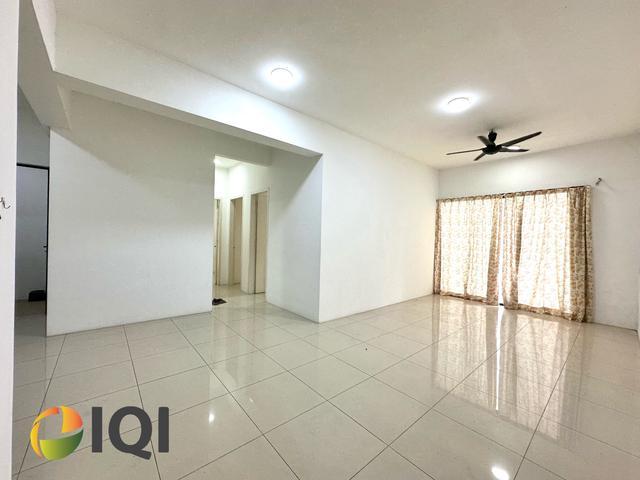 Serviced Residence for sale in Wellesley, Penang