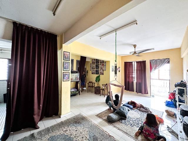 Apartment for sale in Country Heights Damansara, Kuala Lumpur