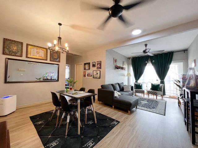 Apartment for sale in Tanjong Sepat, Selangor