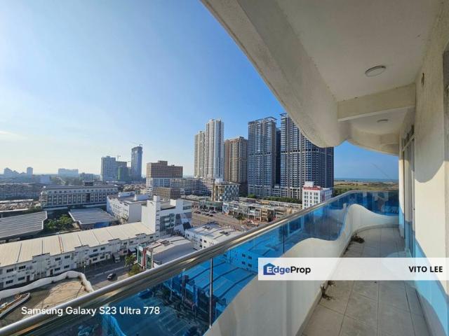 Condominium for sale in Malaka