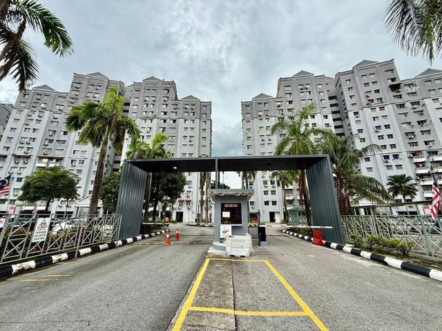 Apartment for sale in Country Heights Damansara, Kuala Lumpur