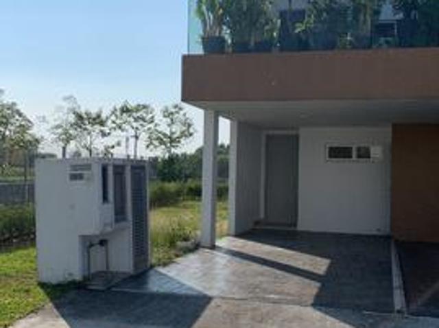 Townhouse for rent in Tanjong Sepat, Selangor