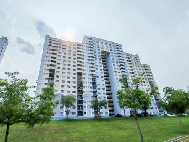 Apartment for sale in Petaling, Subang Jaya