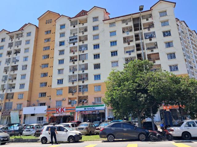 Apartment for sale in Country Heights Damansara, Kuala Lumpur