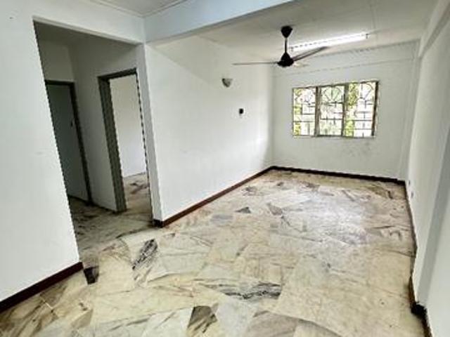 Flat for sale in Petaling, Alam Impian