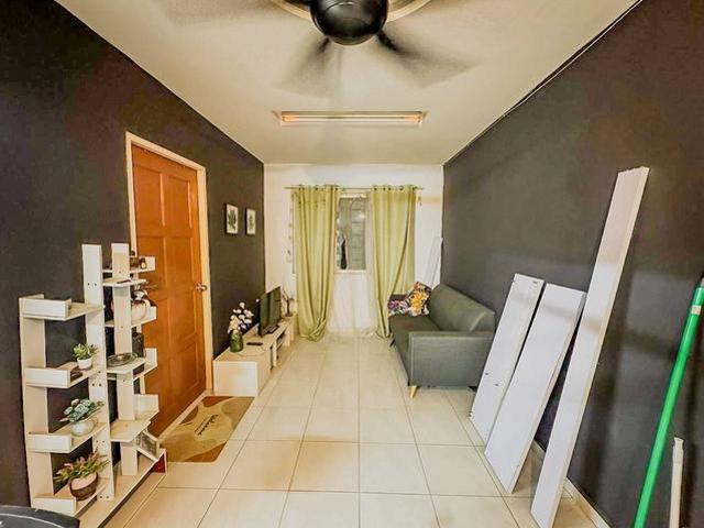 Apartment for sale in Petaling, Damansara Damai