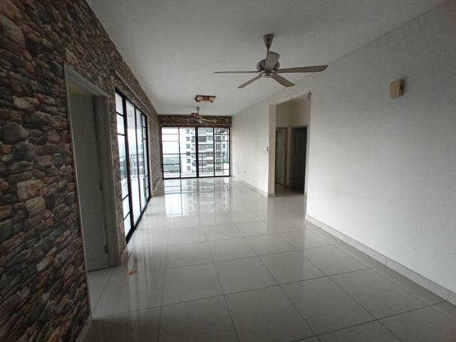 Condominium for sale in Petaling, Damansara Damai