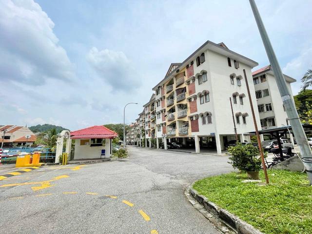 Apartment for sale in Country Heights Damansara, Kuala Lumpur