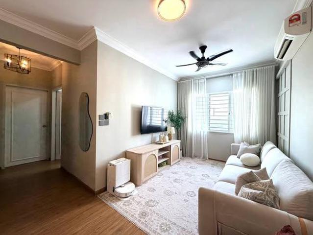 Apartment for sale in Petaling, Alam Impian