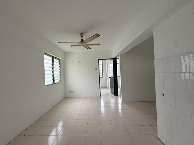 Condominium for sale in Mukim 13, Georgetown