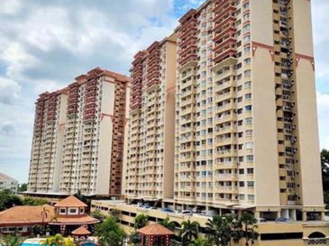 Condominium for sale in Petaling, Subang Jaya