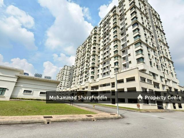 Condominium for sale in Petaling, Alam Impian