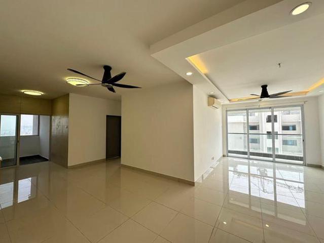 Serviced Residence for sale in Puchong, Majlis Bandaraya Subang Jaya