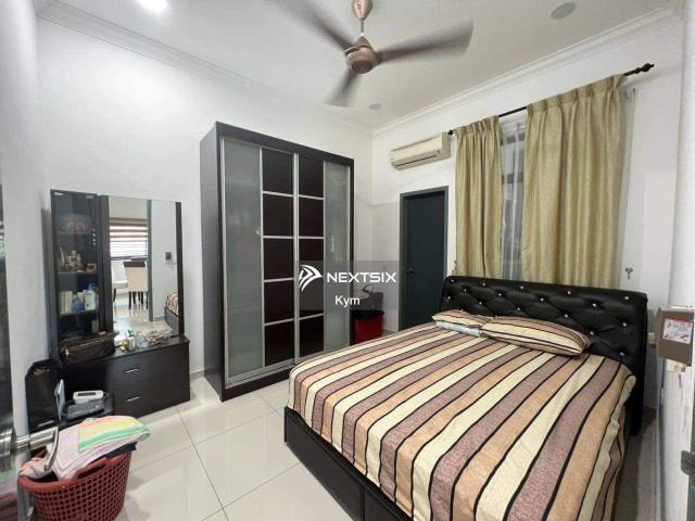 Residential House for sale in Kajang, Langat
